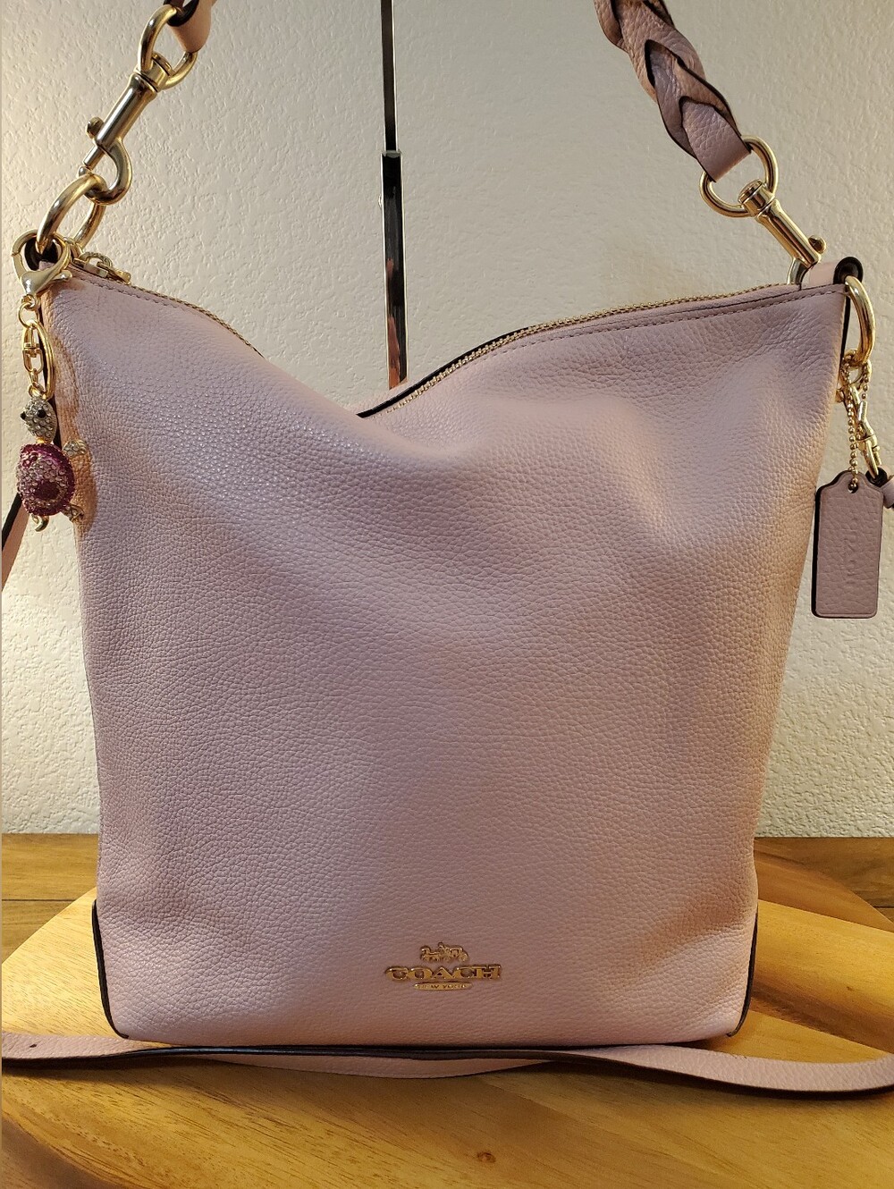 COACH POWDER PINK LEATHER ABBY DUFFLE BAG IN PERFECT LIKE NEW CONDITION!